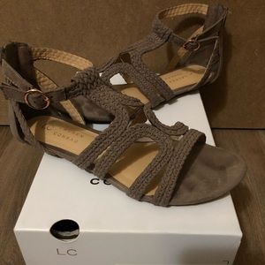 Lauren Conrad Sandals Size 7.5